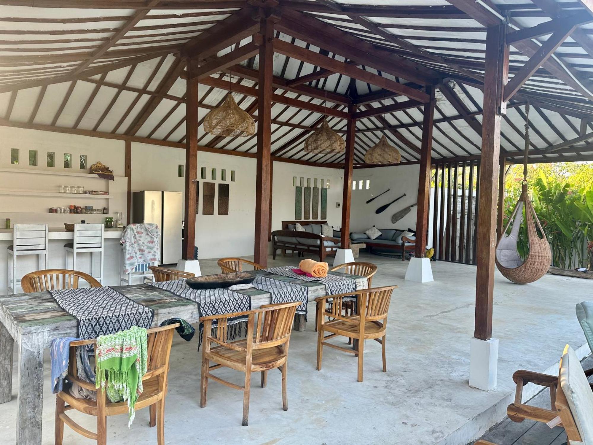 Lautan Biru Bingin Villa *