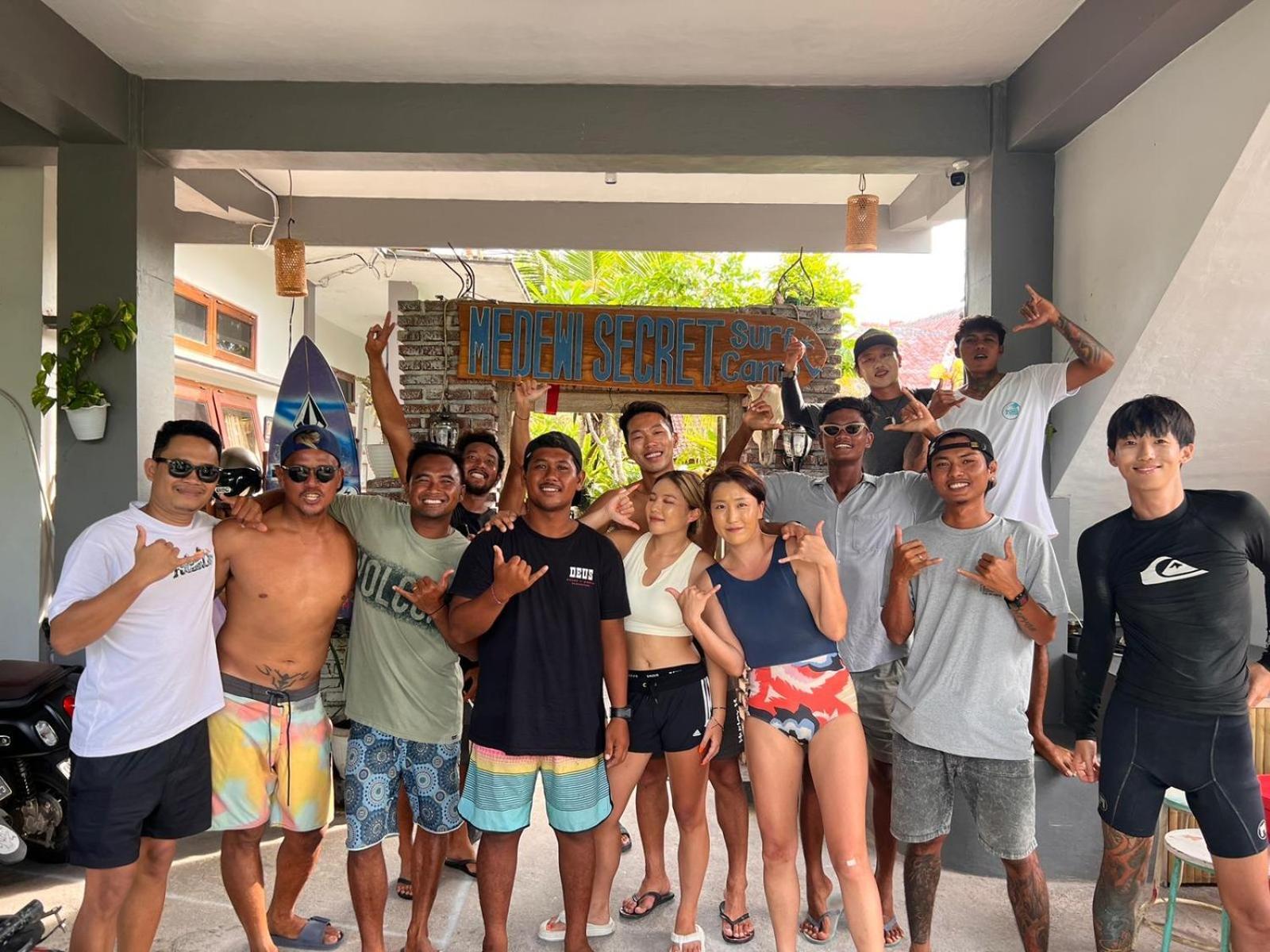 Medewi Secret Surfcamp