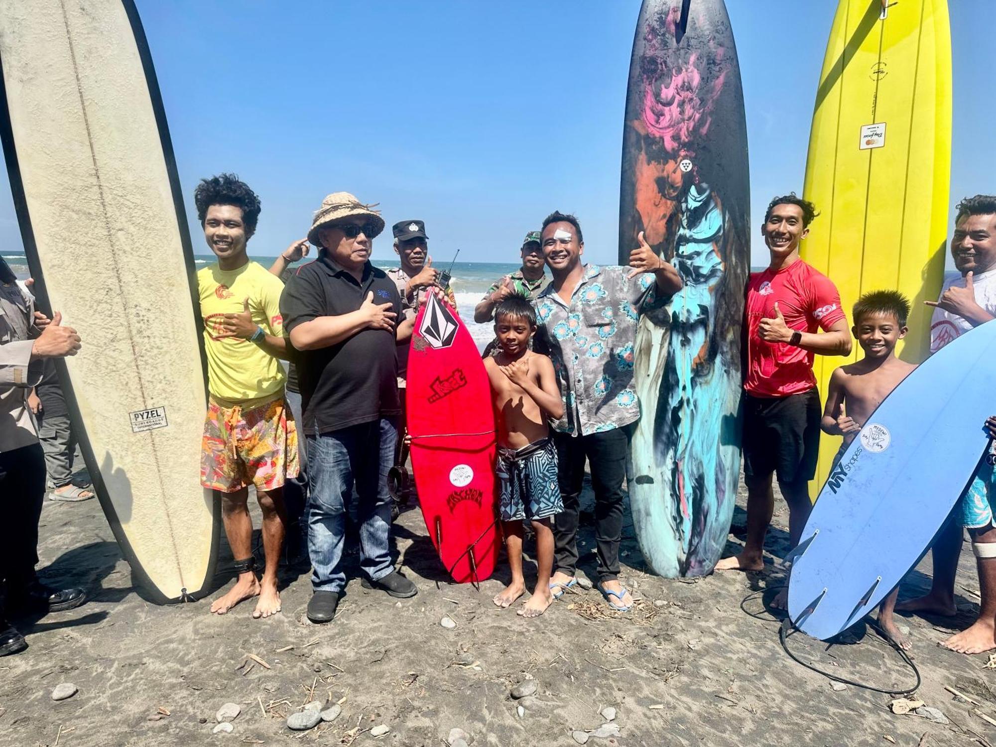 Medewi Secret Surfcamp 2*