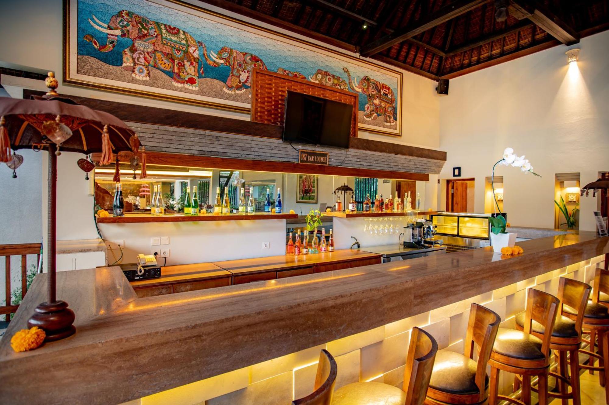 The Lokha Resort, & Resort Ubud (Bali)