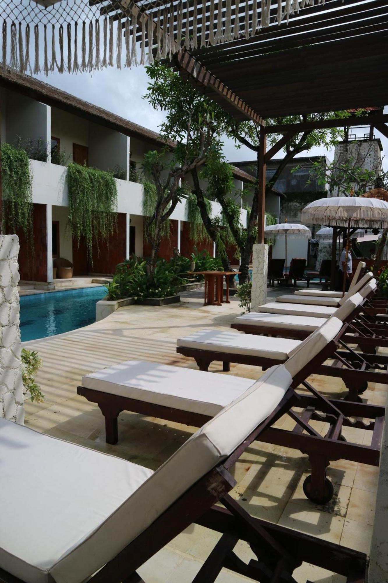 Hotel The Lagoon Bali Pool And