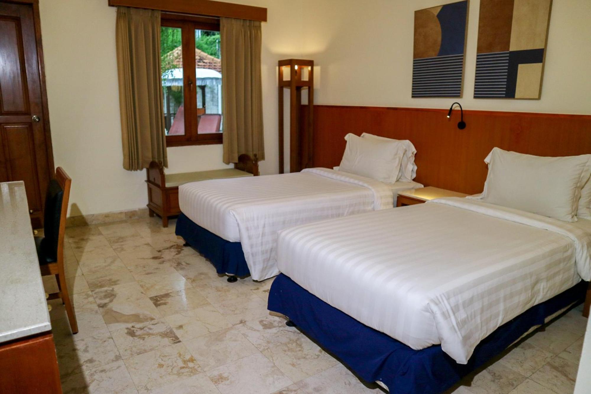 Hotel The Lagoon Bali Pool And
