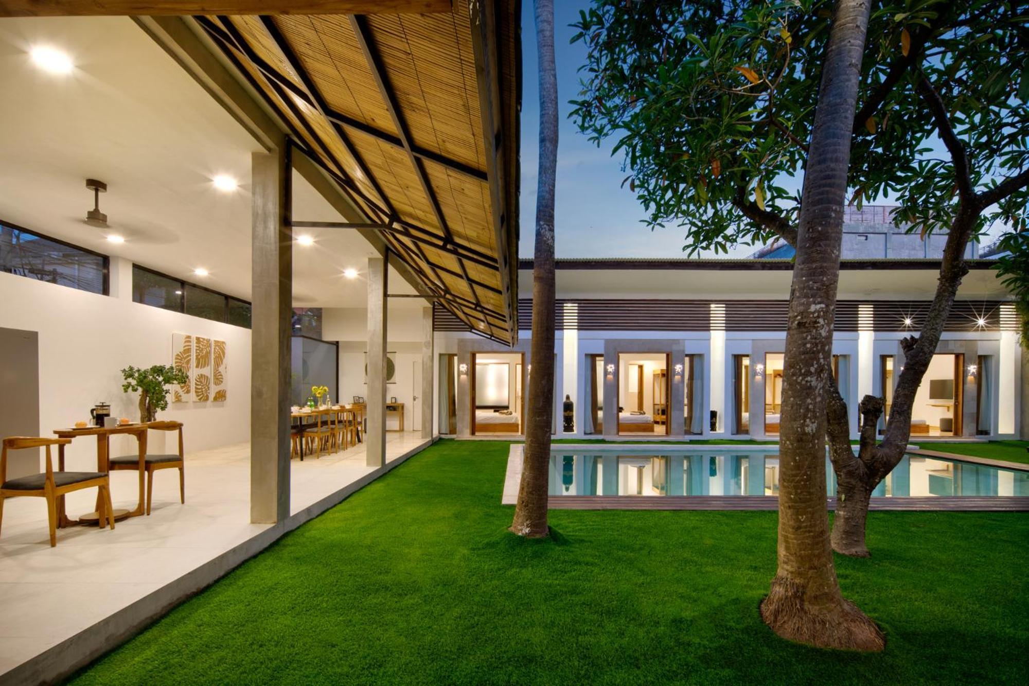 Villa Big & Private 9 Bed, 9 Bath, Viola Villa, Pool, Location *