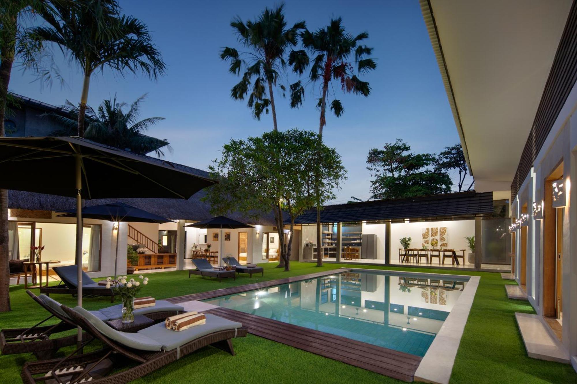 Big & Private 9 Bed, 9 Bath, Viola Villa, Pool, Location Villa *