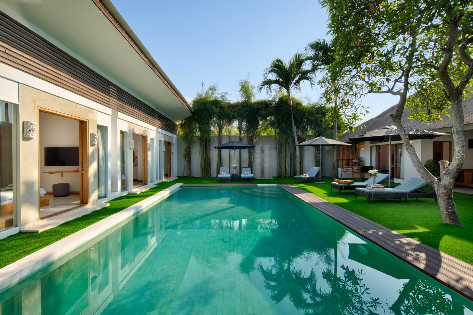 Villa Big & Private 9 Bed, 9 Bath, Viola Villa, Pool, Location *