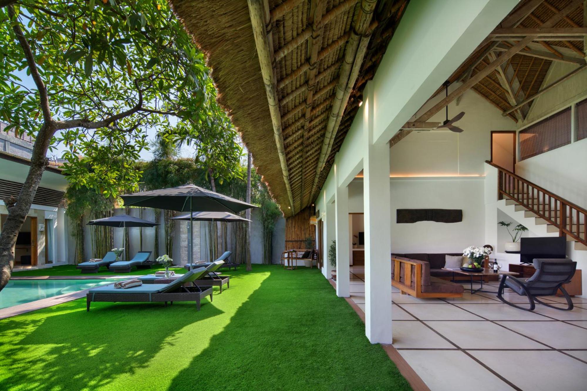 Villa Big & Private 9 Bed, 9 Bath, Viola Villa, Pool, Location Seminyak (Bali)