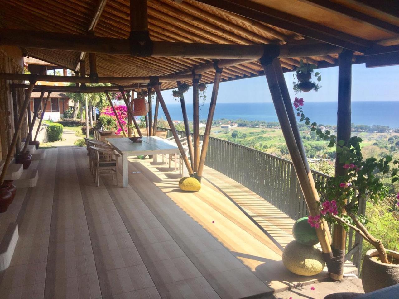 Sing Sing 4* Lovina (Bali)