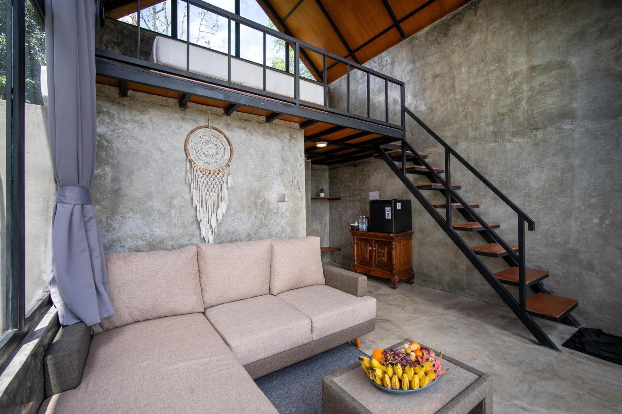 Mountain Peak Hotel 3*