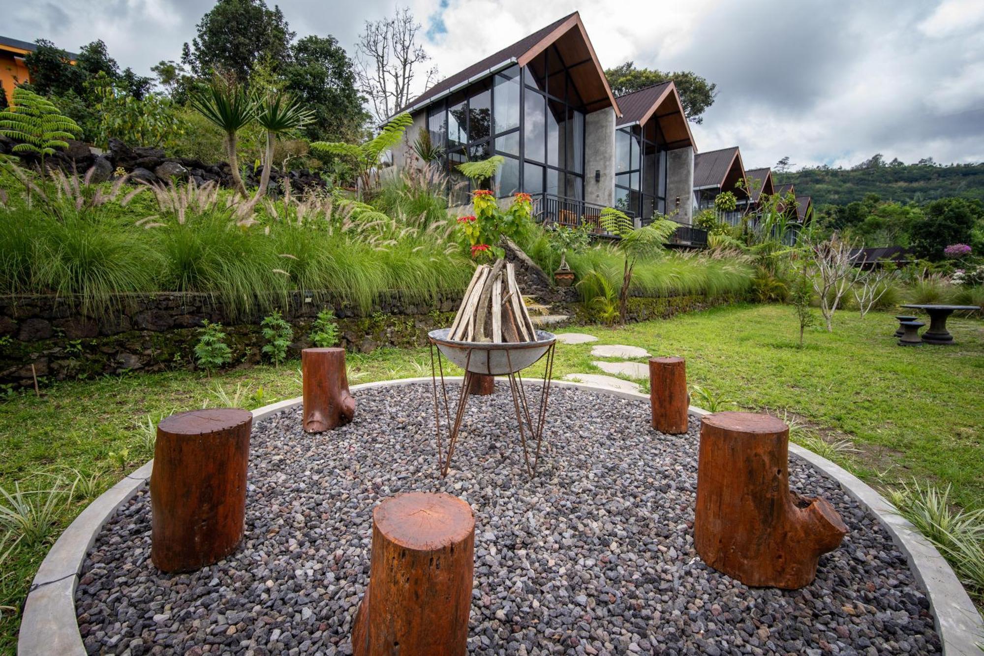 Mountain Peak Hotel Kintamani (Bali)