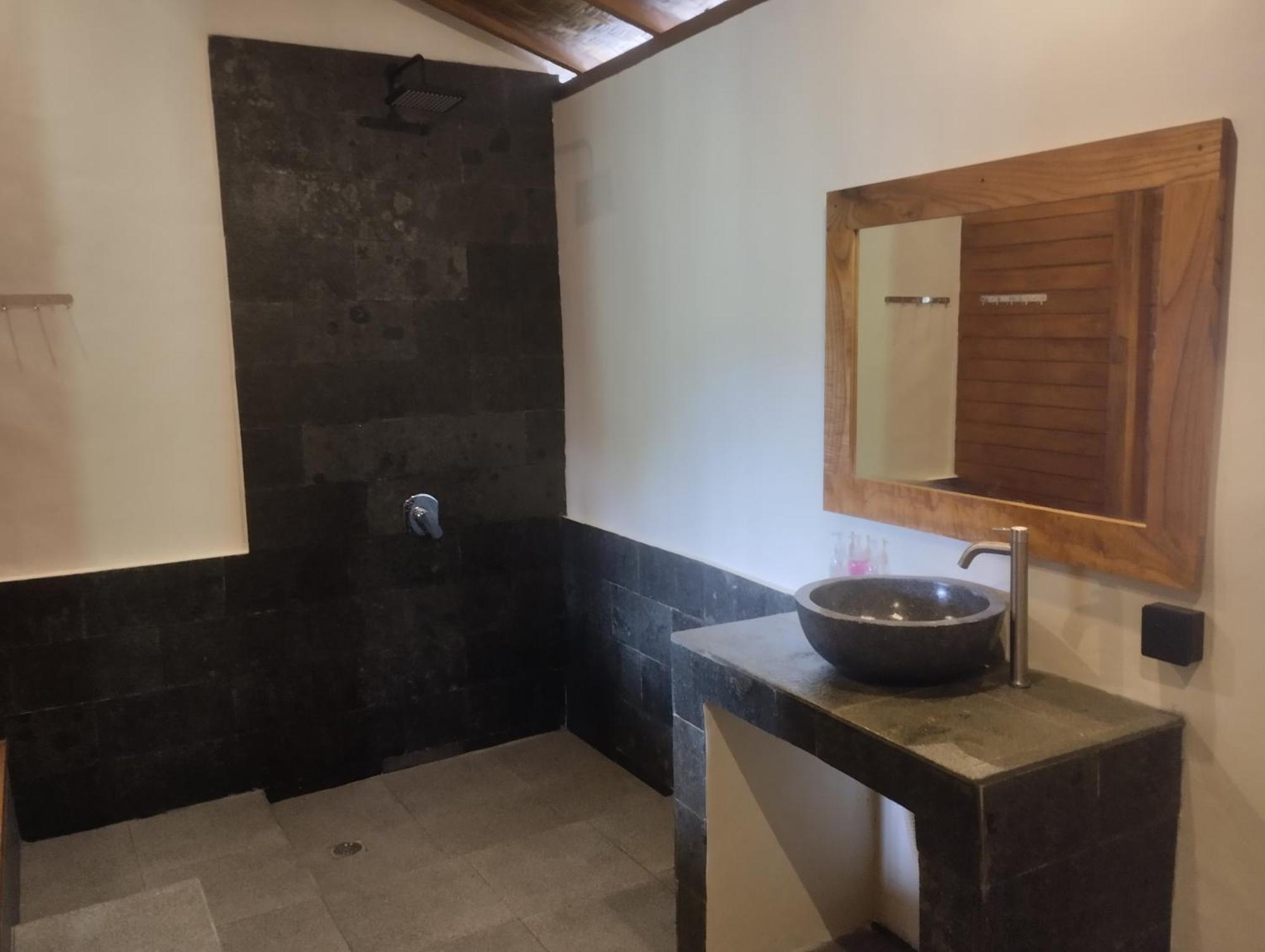 Guest house Manuk Dewata
