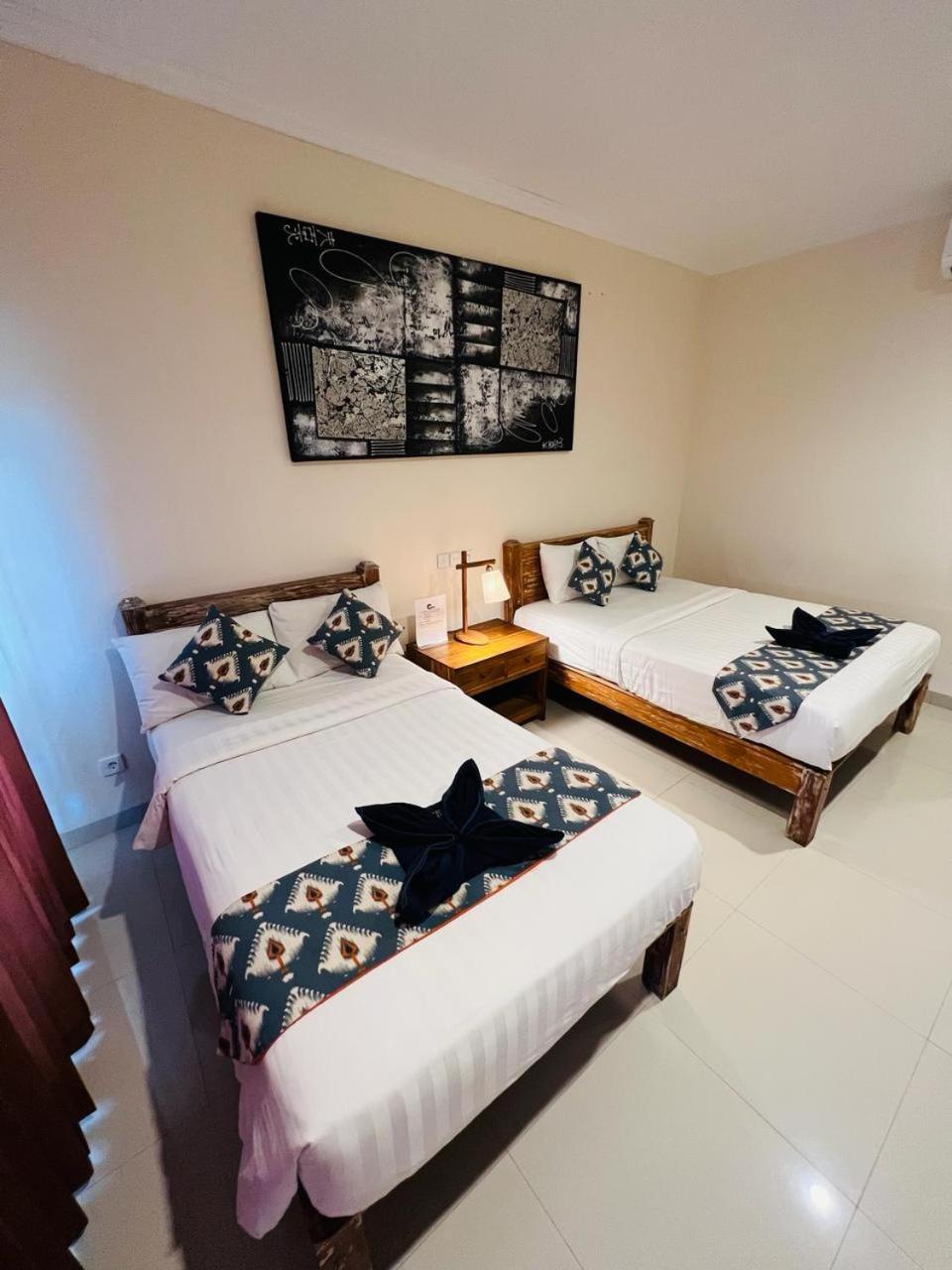 Davu Sundara Guest house *