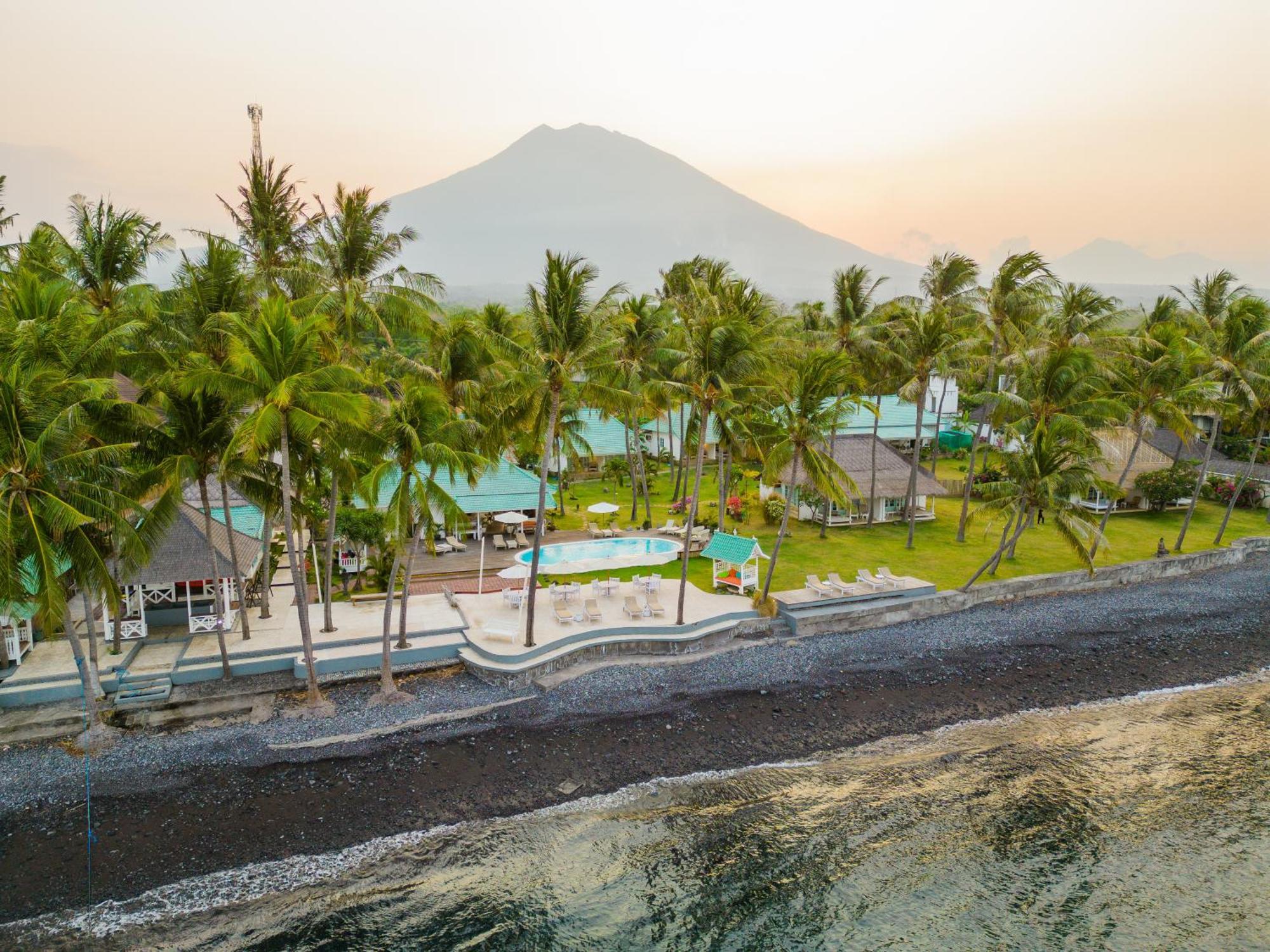 Resort Scuba Seraya 3*