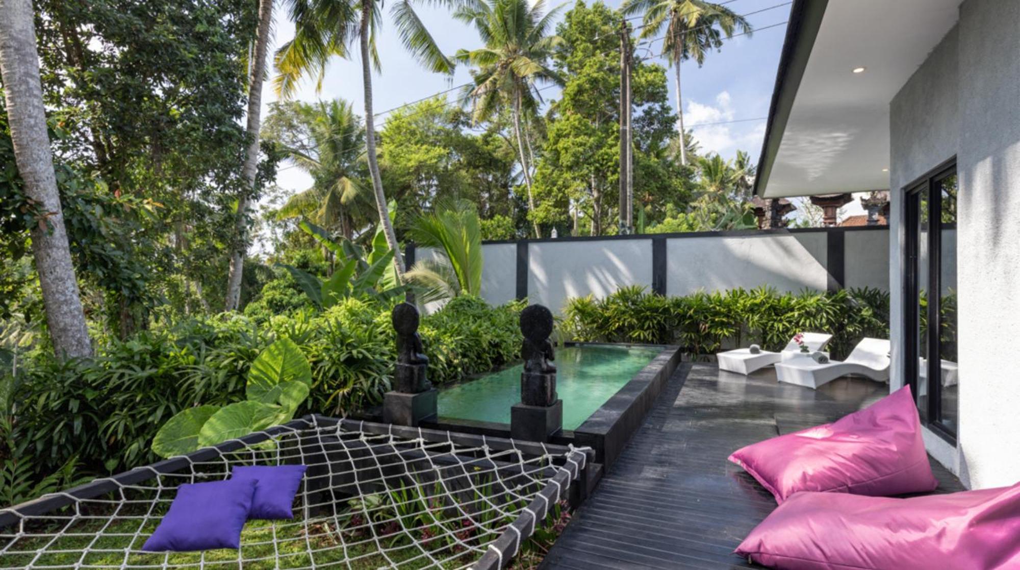 Capung Asri Eco Luxury With Private Pool