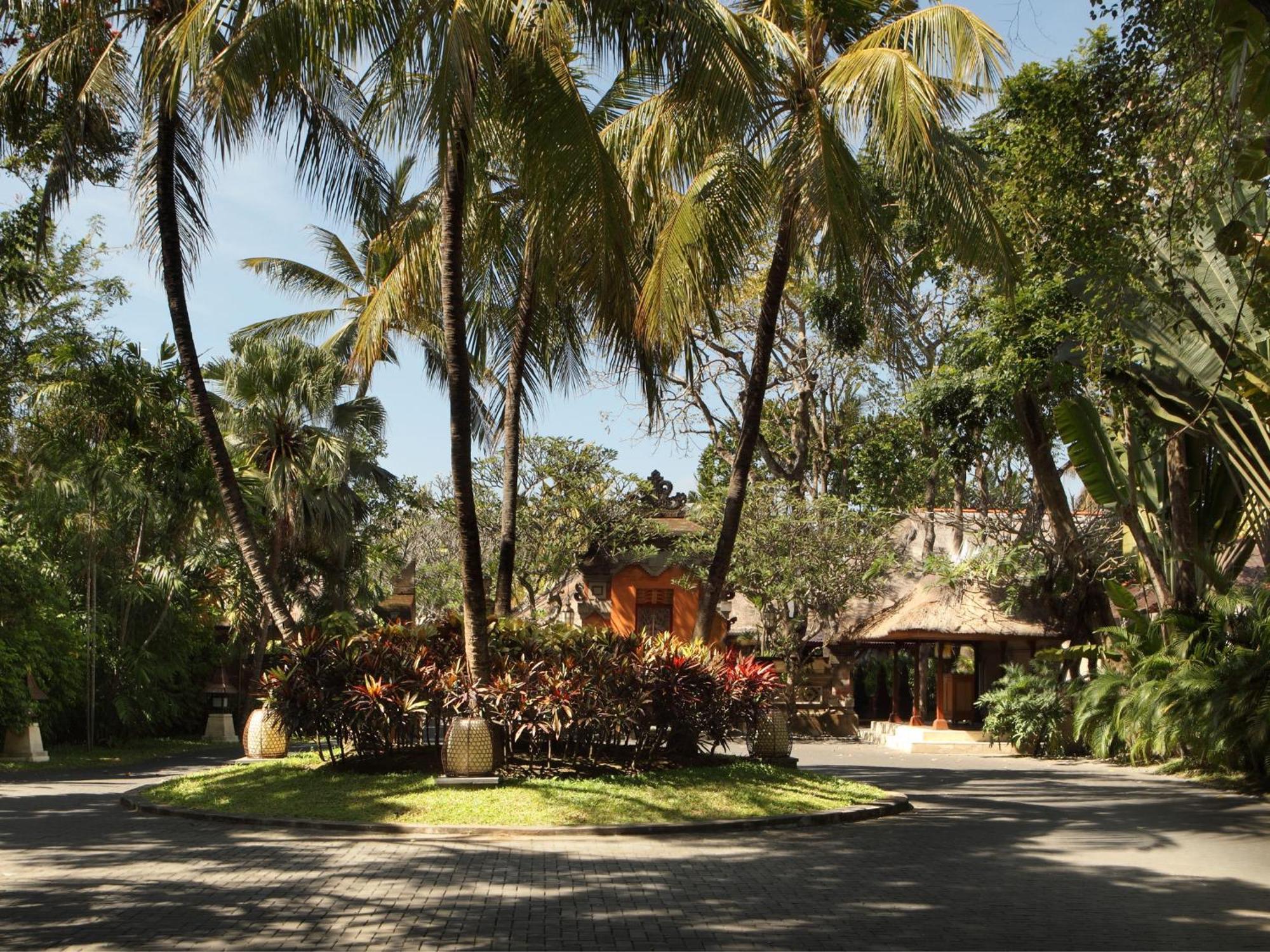 Puri Santrian And 4* Sanur (Bali)
