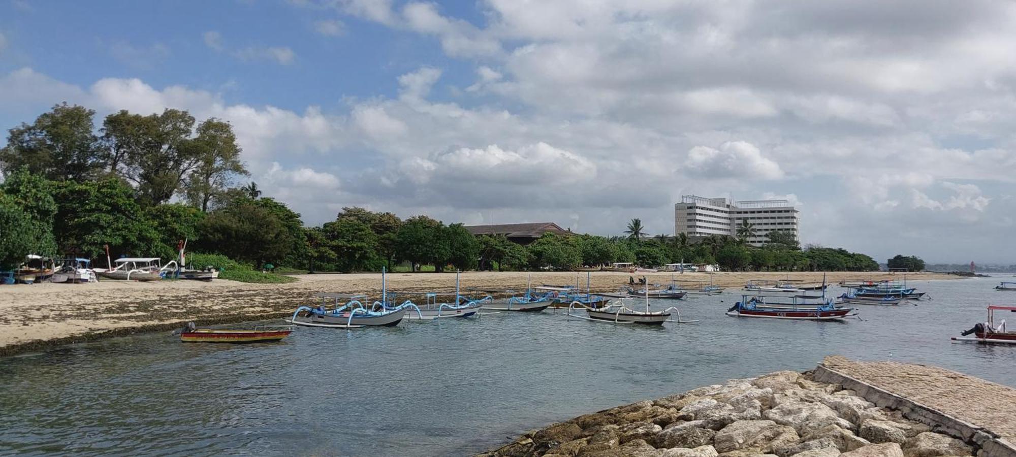 Sekuta Aparthotel 3*