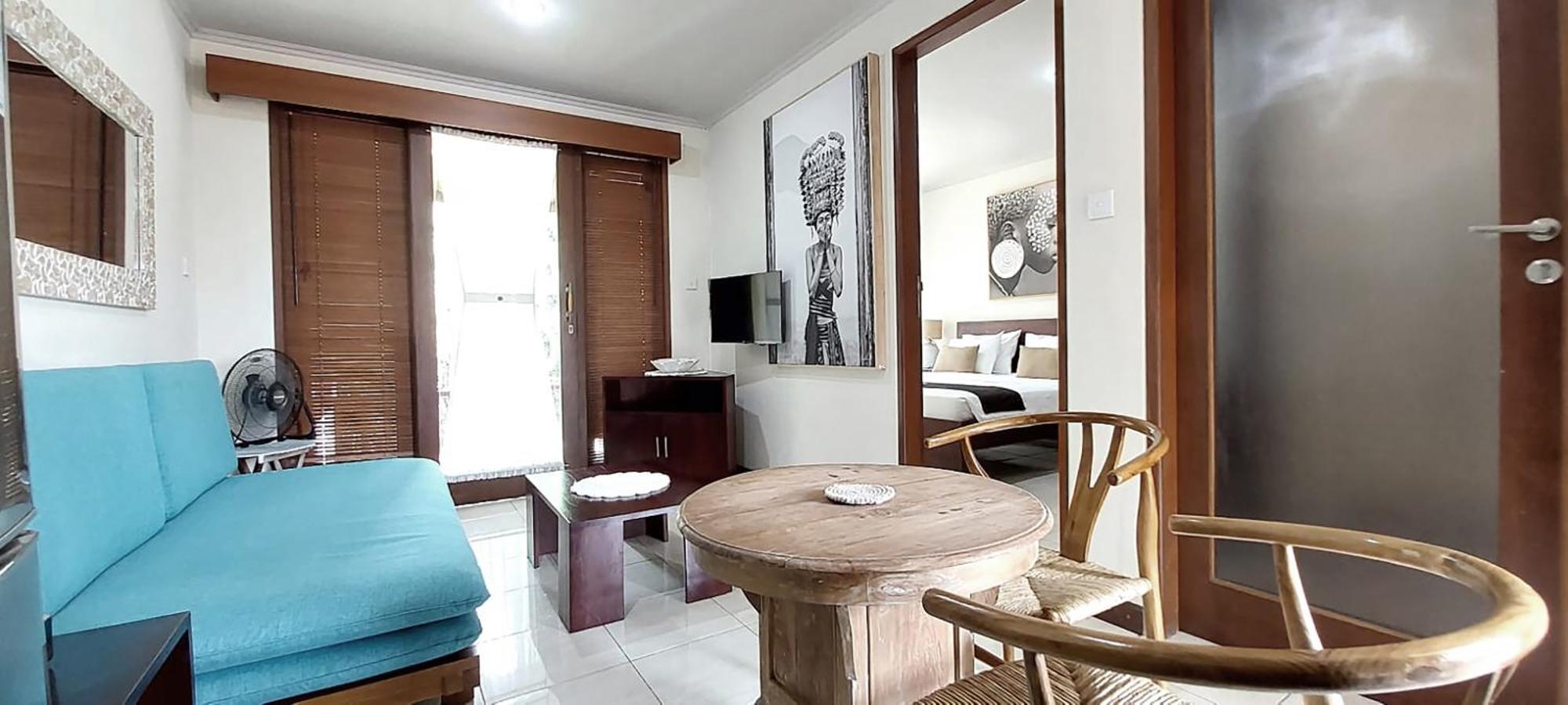 Sekuta Aparthotel 3*