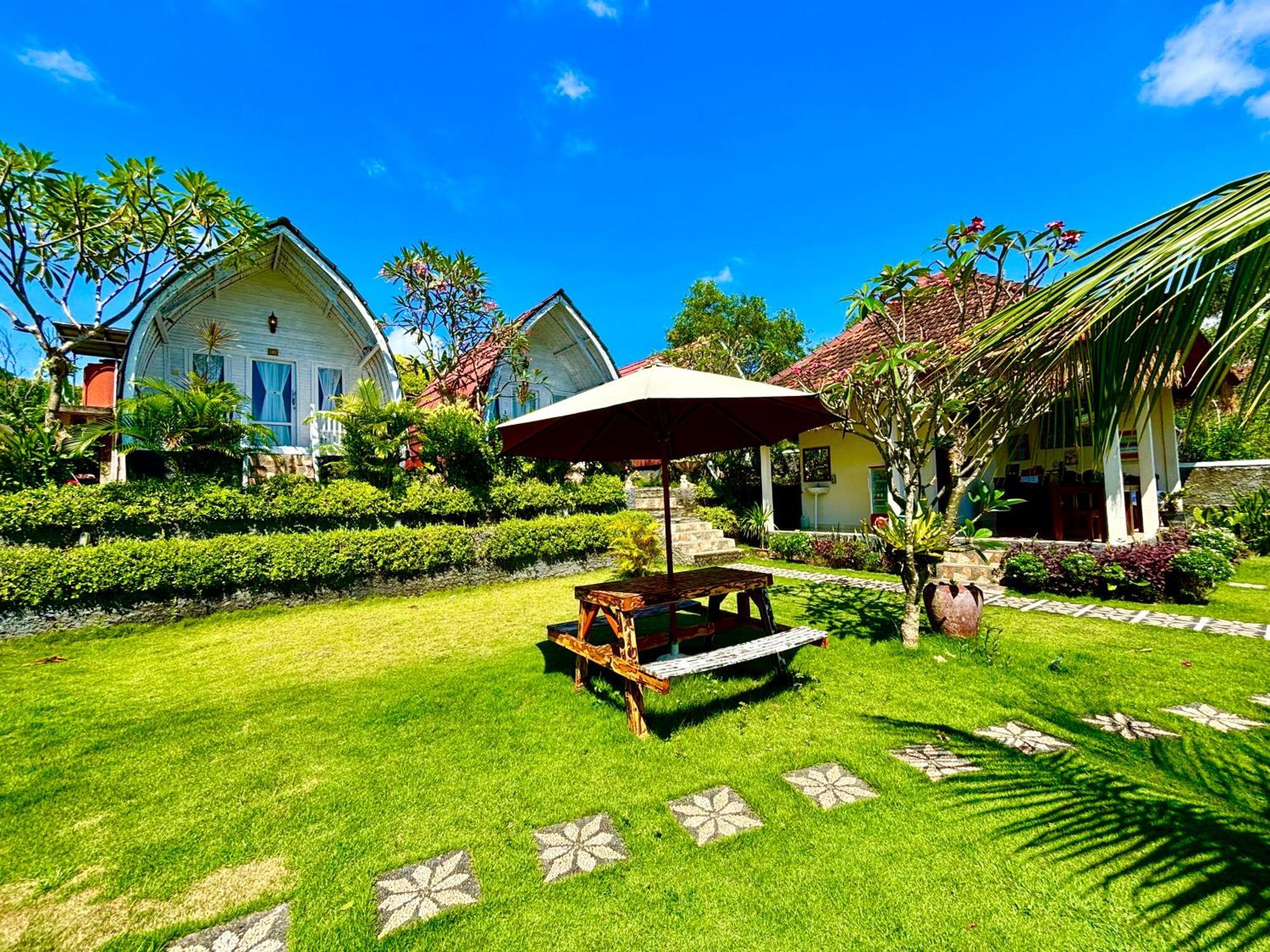 Holiday park Hotra Hill Batununggul