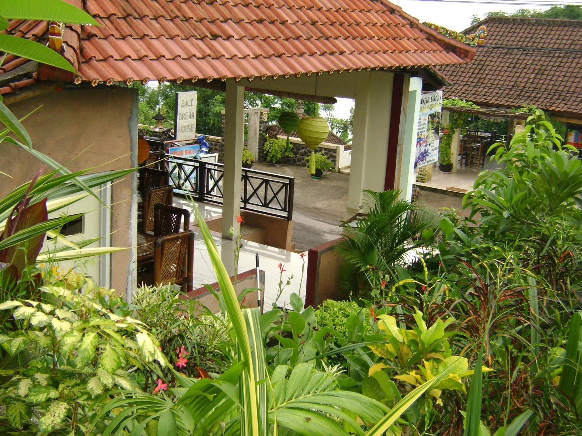Sinar Bali 2