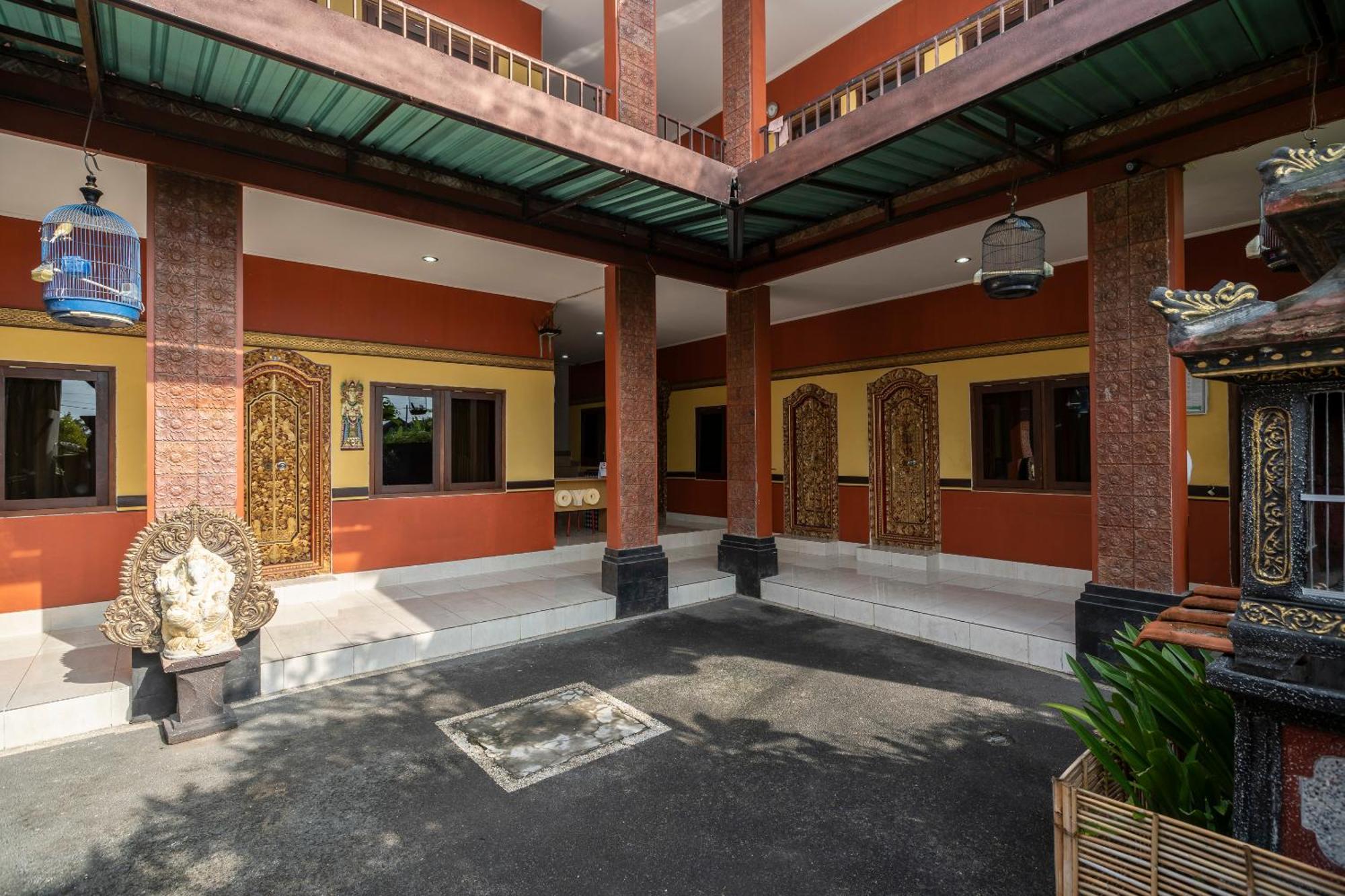 Kak Okoh Hotel 2*