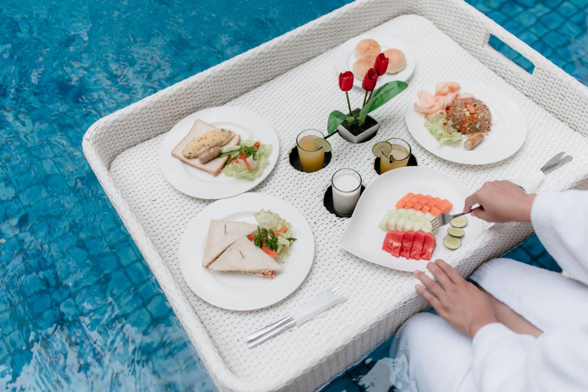 Amaroossa Bali Hotel 4*