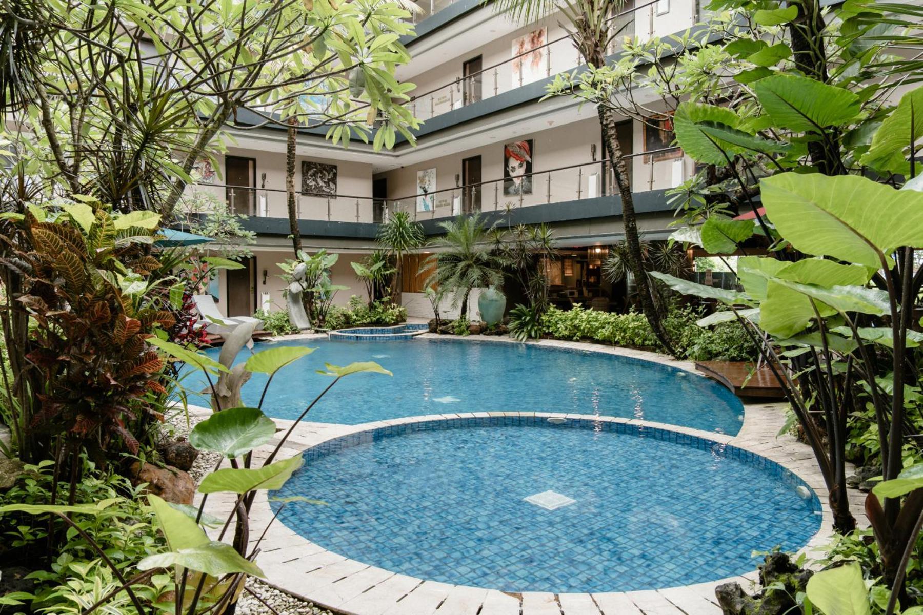 Amaroossa Bali