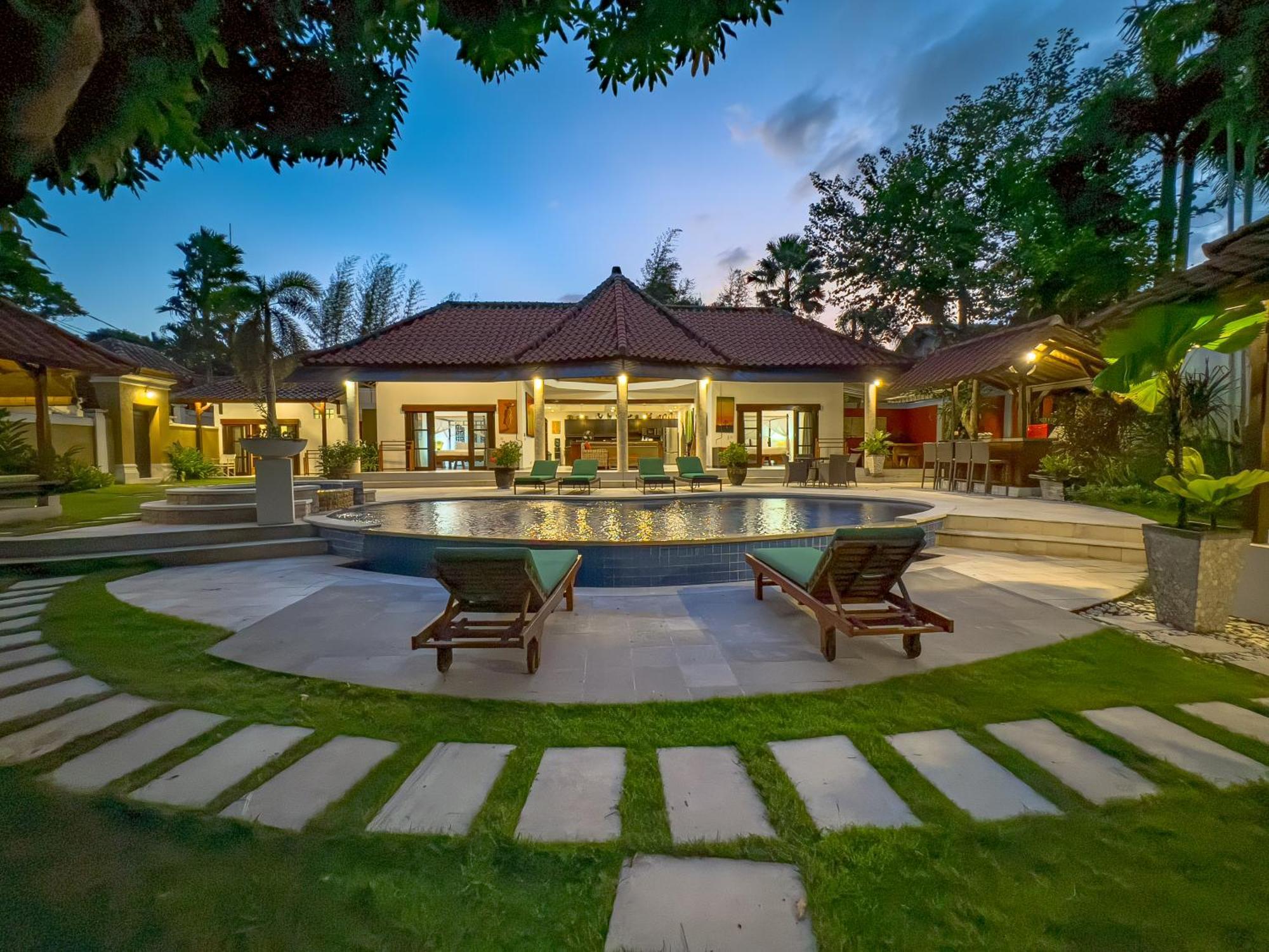 Bugis Abimanyu * Seminyak (Bali)