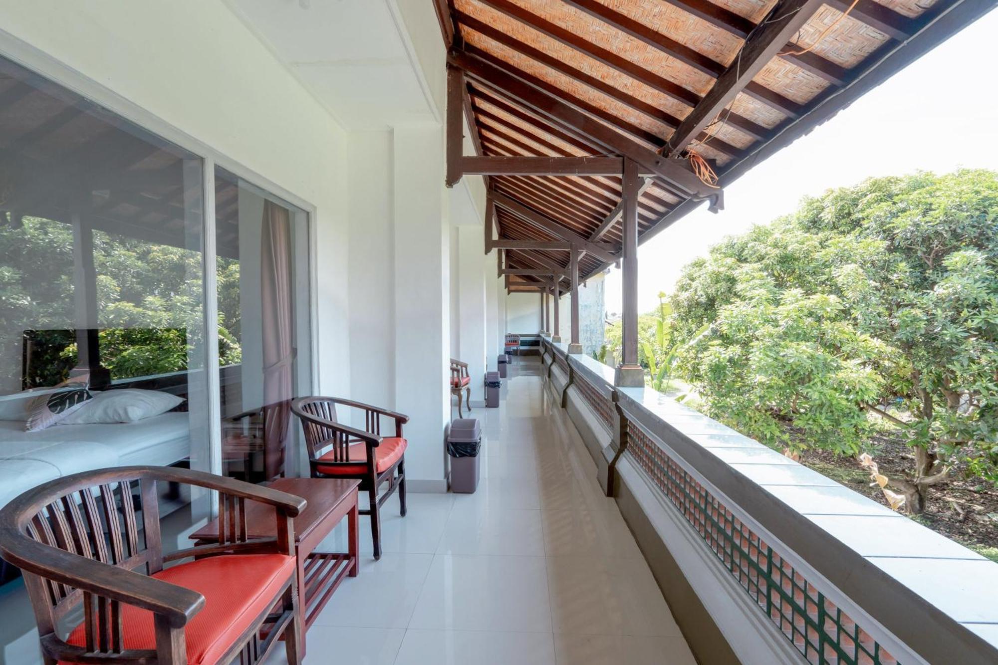 Urbanview Rasa Sayang Tanjung Benoa Bali Hotel Kuta Selatan
