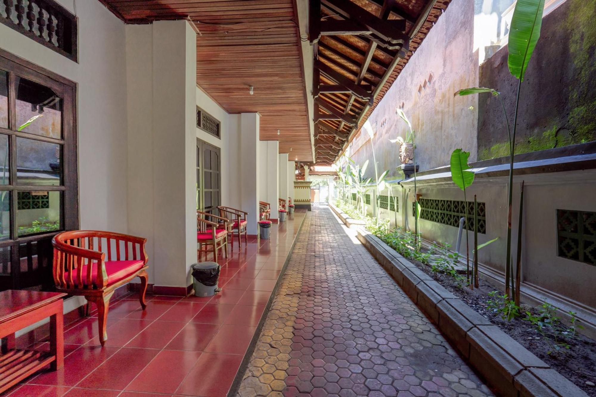 Urbanview Rasa Sayang Tanjung Benoa Bali 2* Kuta Selatan