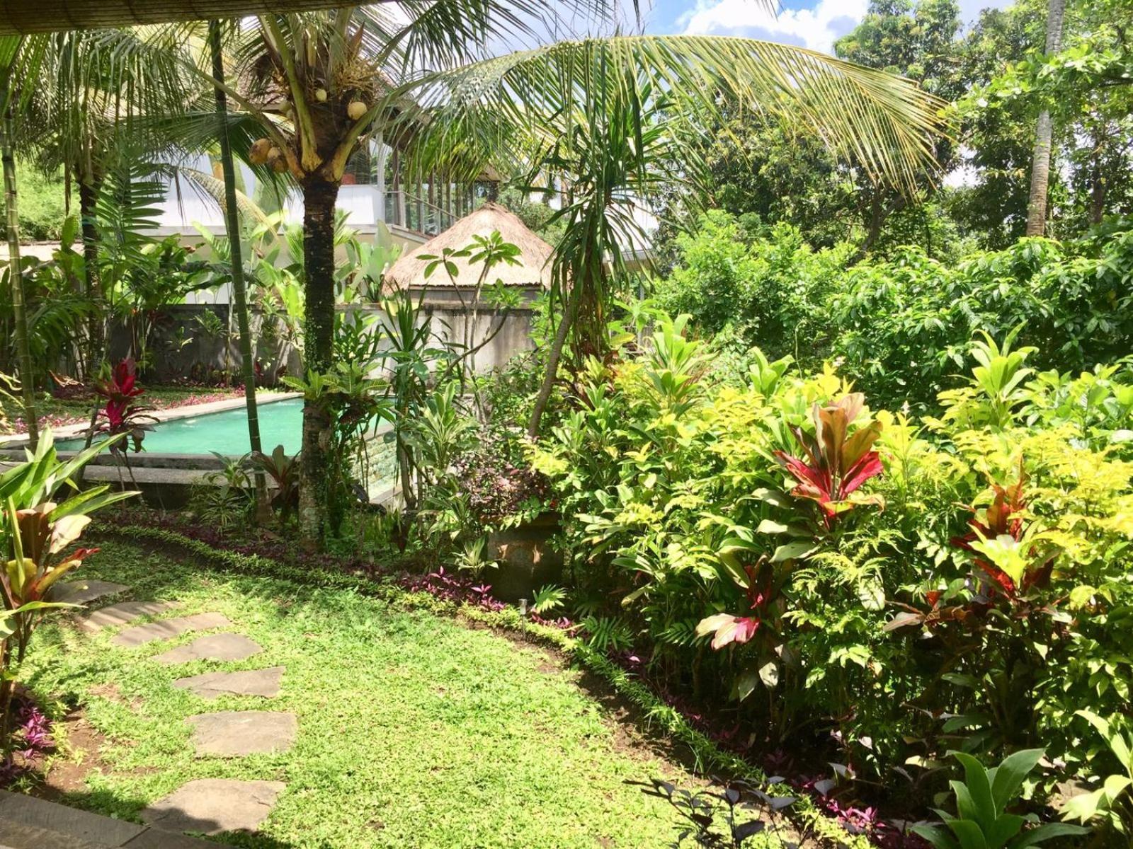 Villa Mahesa *