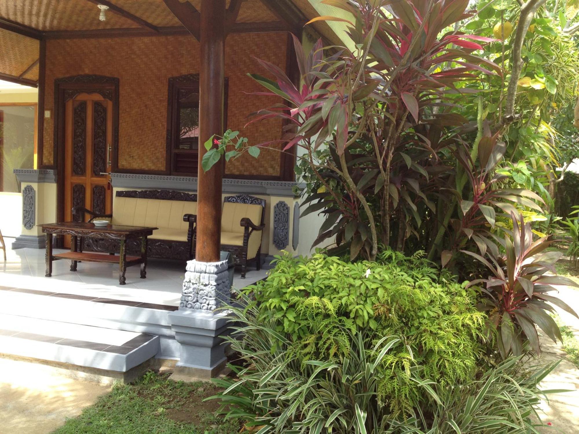 Hotel Astina 2*