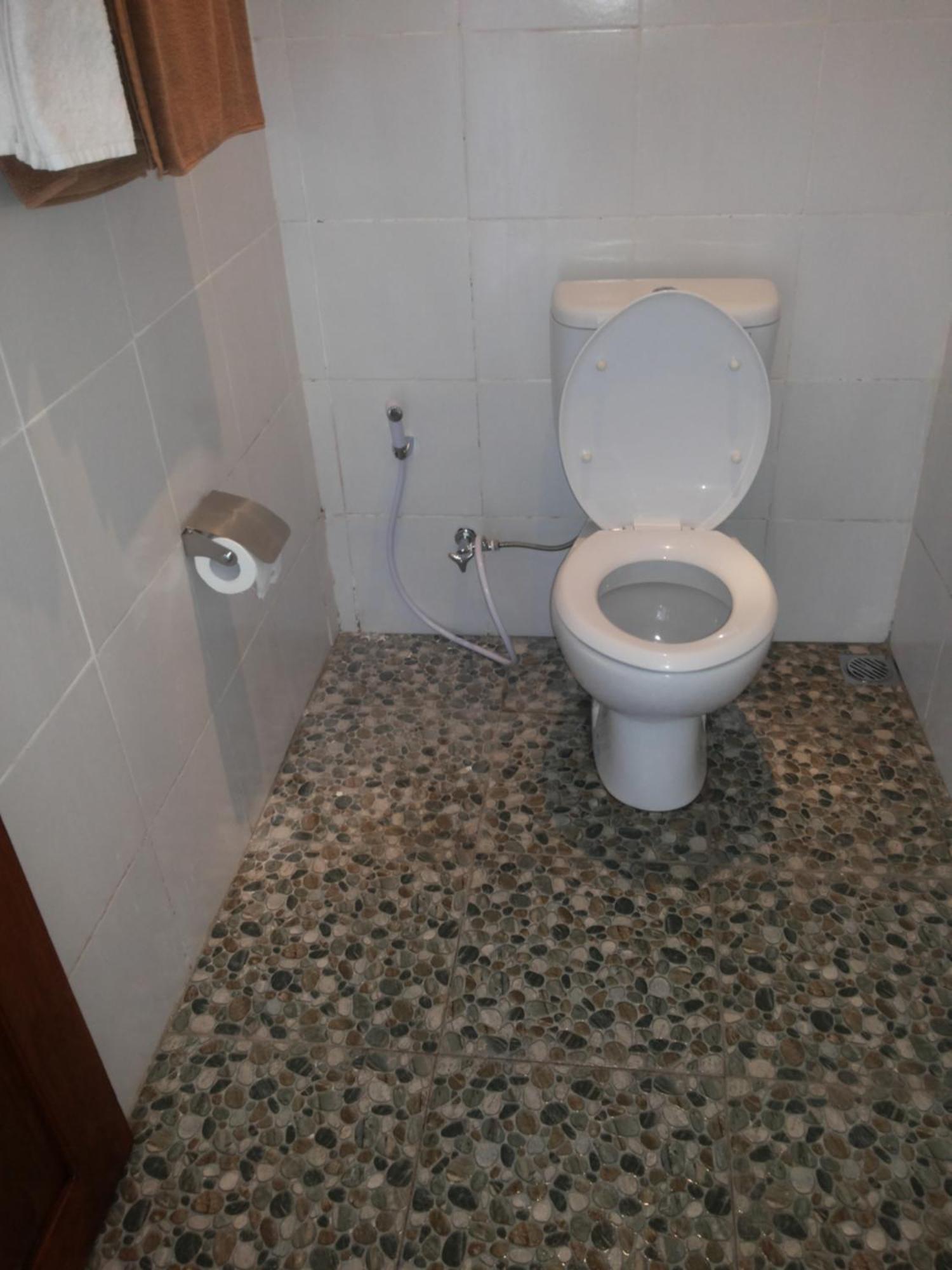 Fishermen's Guest house 2*