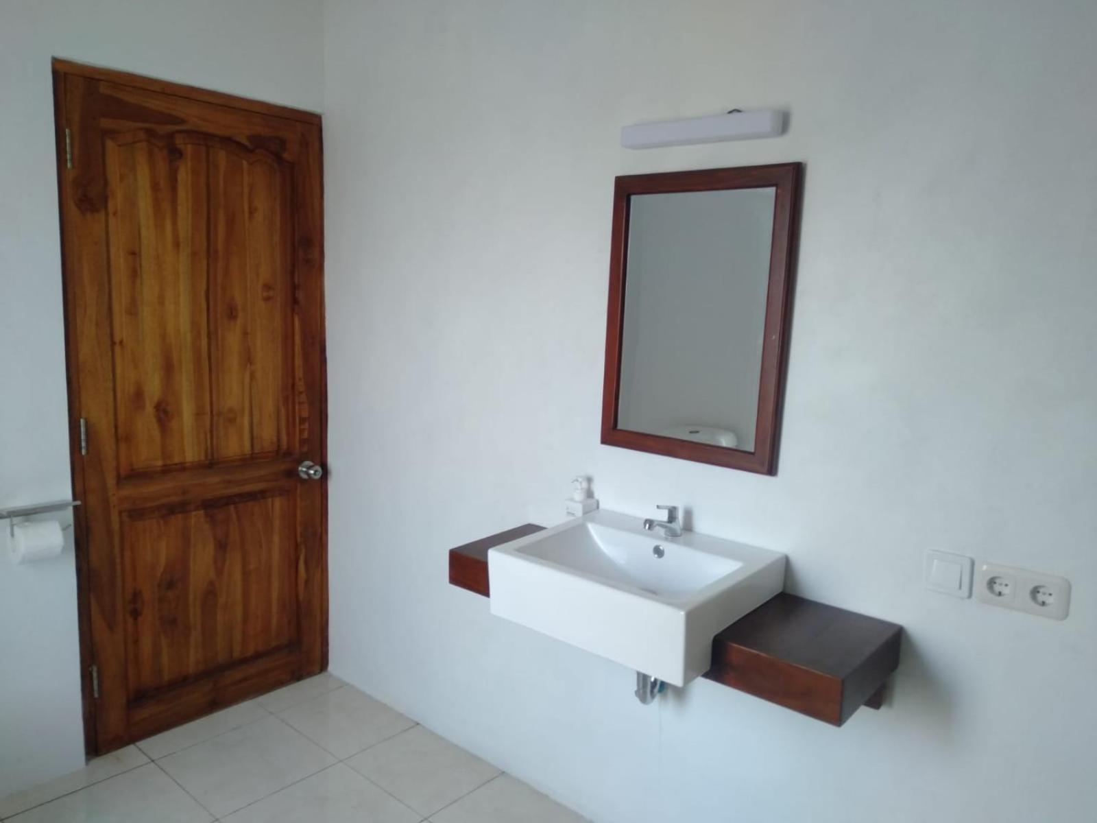 Resort Batu Ampar Menjangan 4*