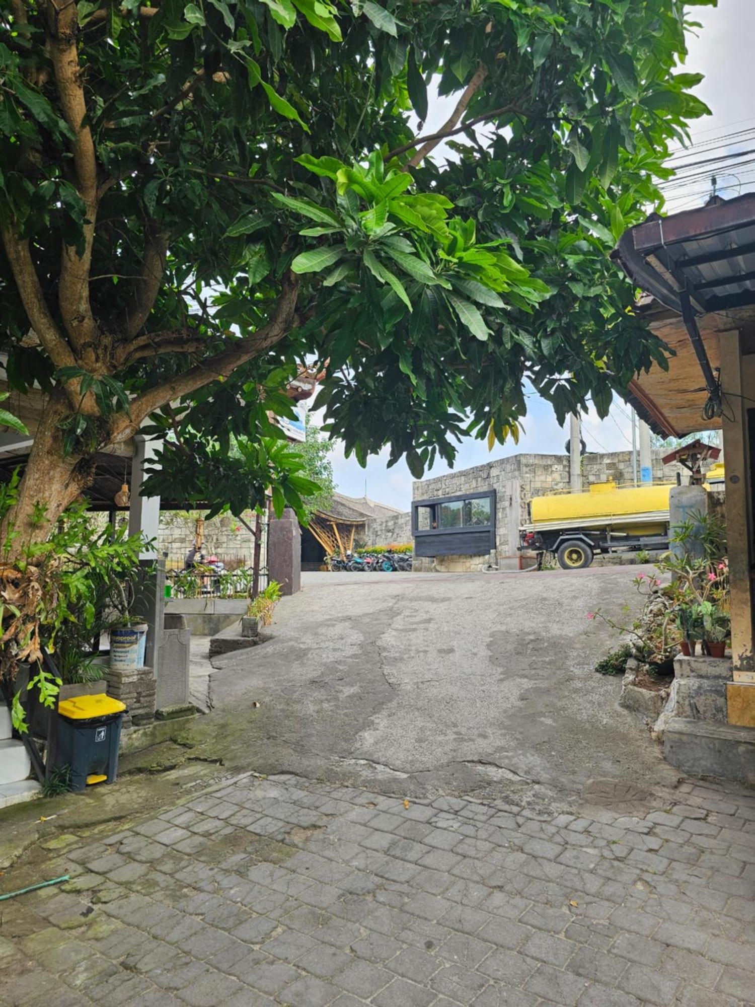 Padang-padang Sari *