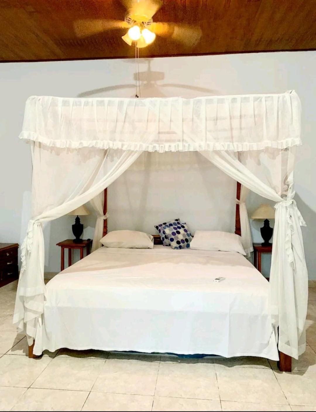 Bahari Amed (Bali)