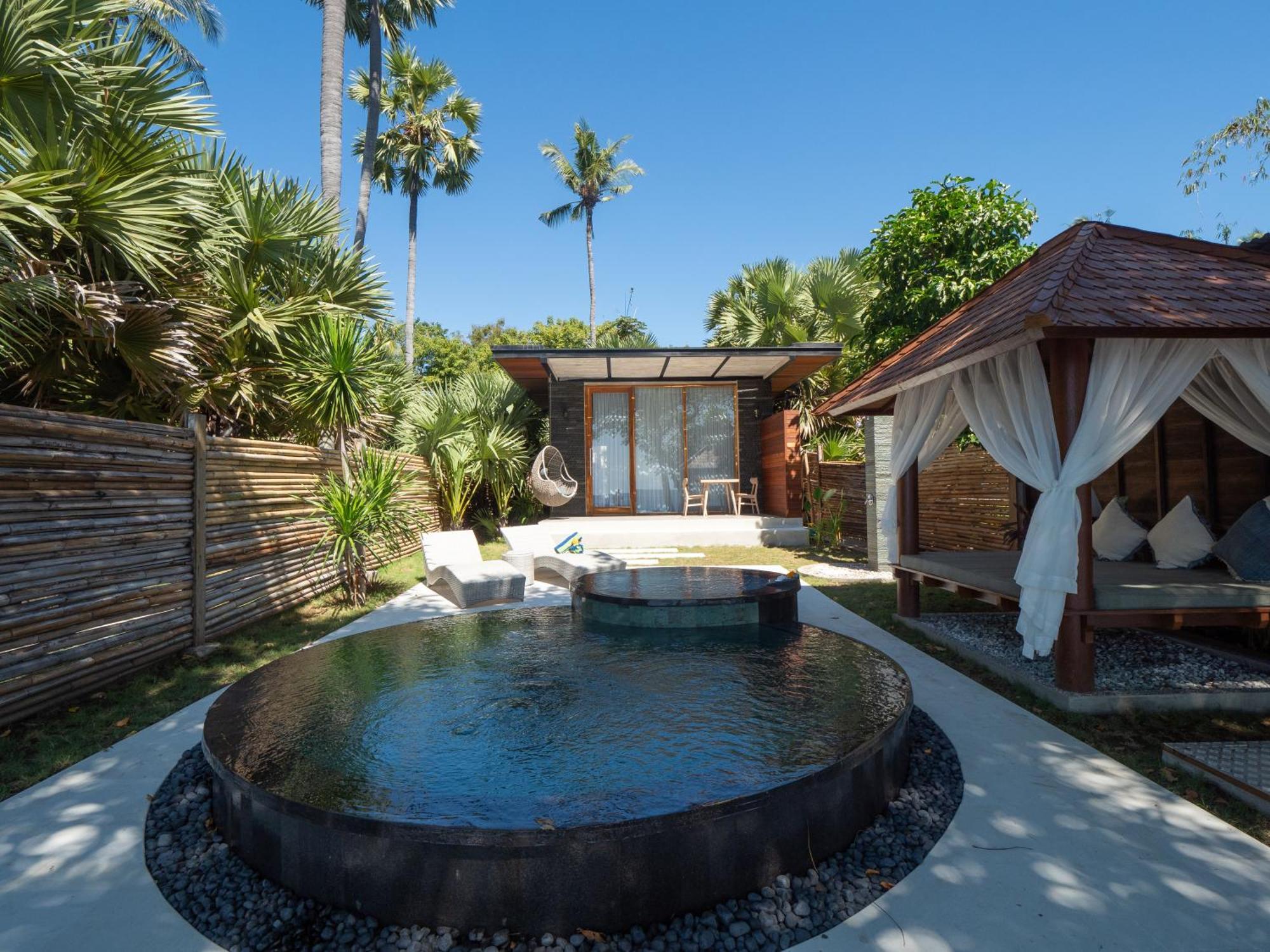Octopus Villa