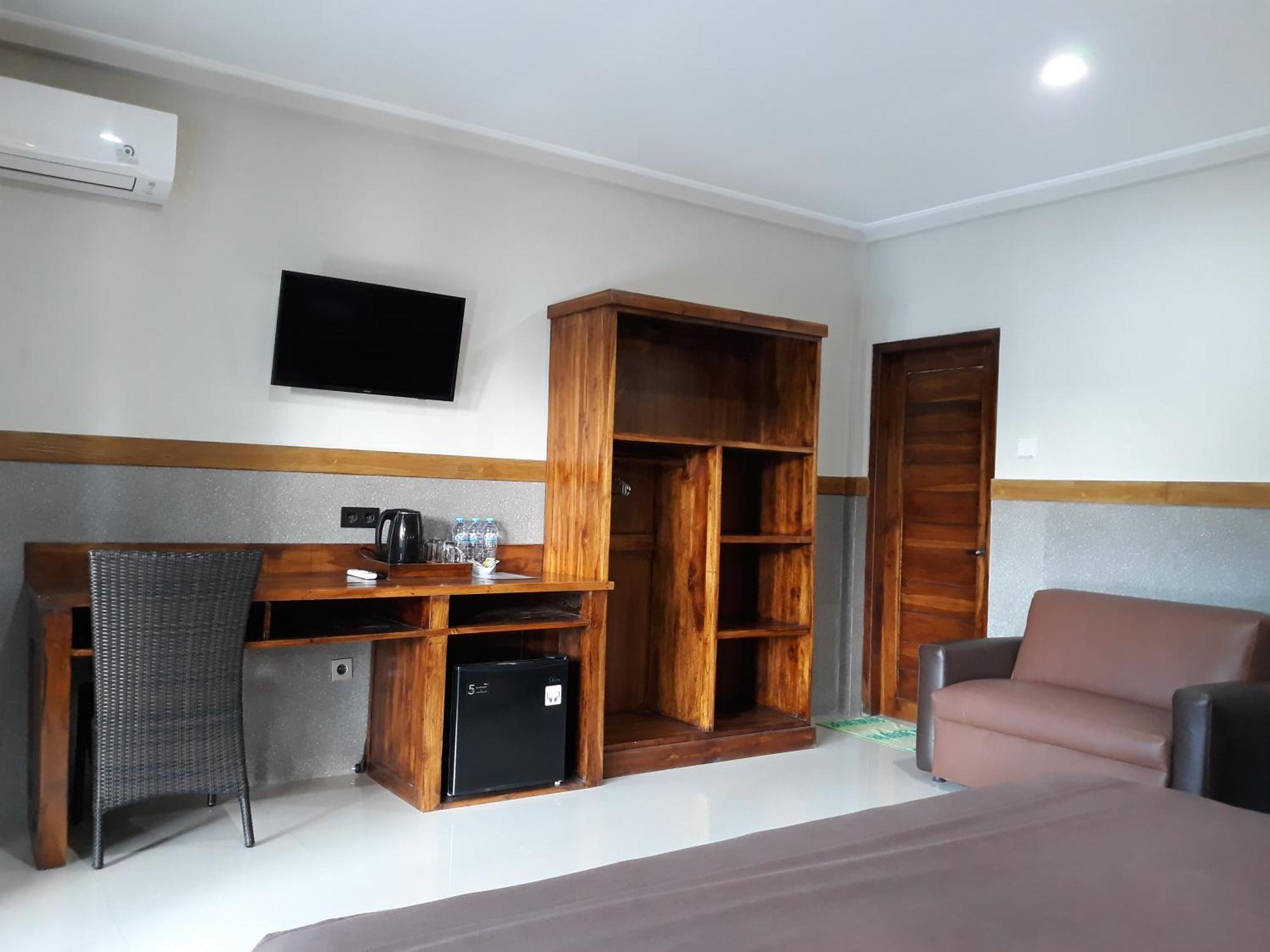 Puri Bali Hotel