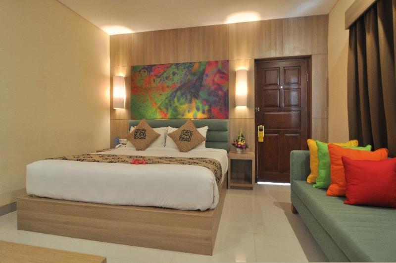 Inna Sindhu & Sanur (Bali)
