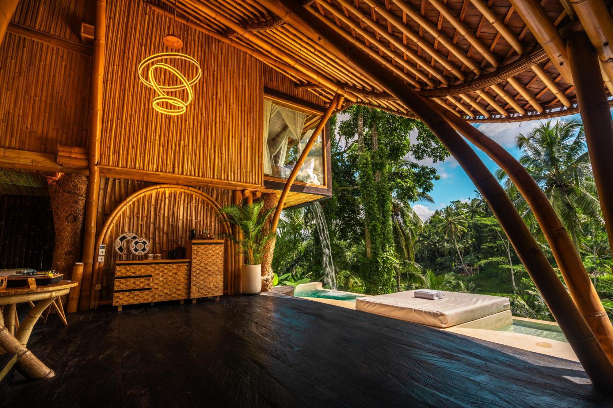 Villa Bambootel Sawah View *