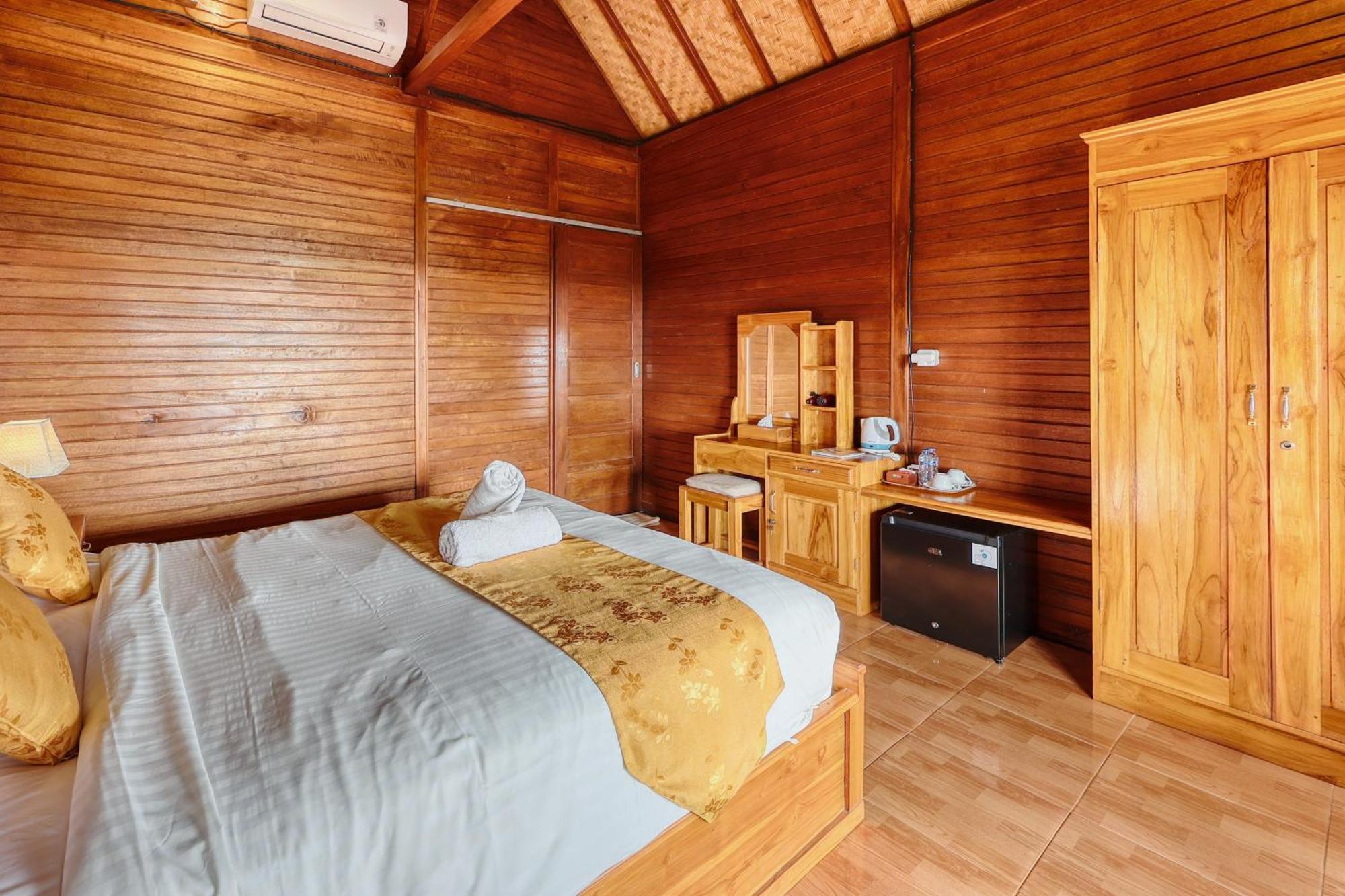 Guest house Sebuluh Sunset Hill Batumadeg