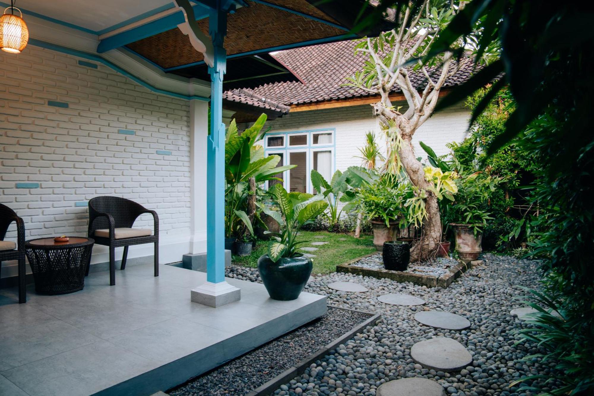House 3*