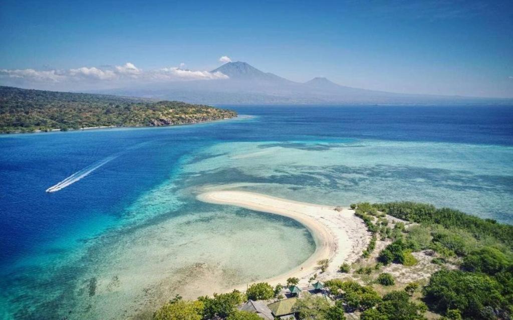 Resort Batu Ampar Menjangan Banyuwedang