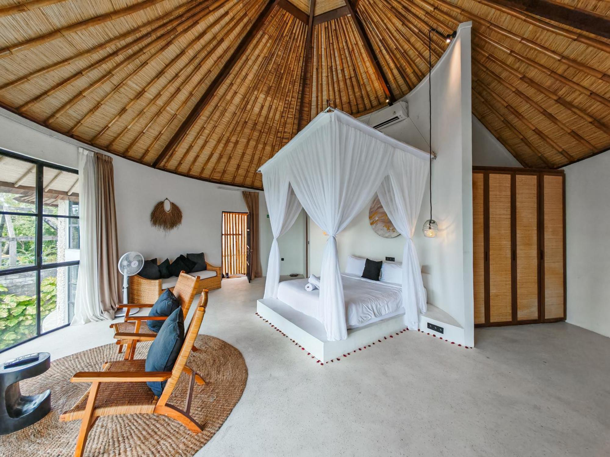 Hillstone Luxury Village Villa
