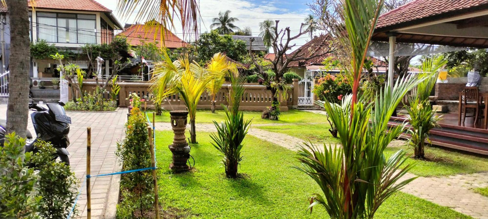 Bayumantra Guest house
