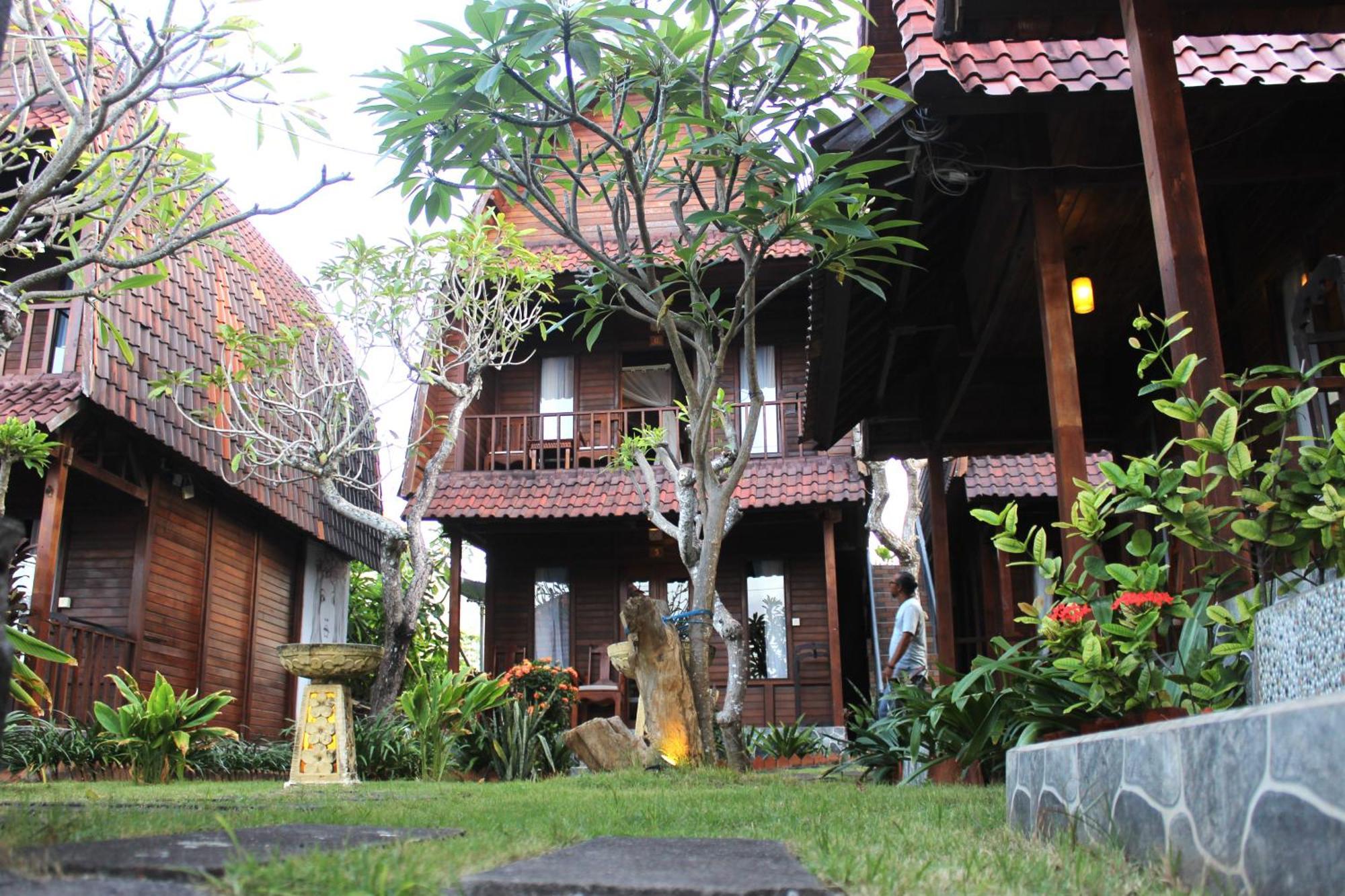 Boga Segara And Resto 3*