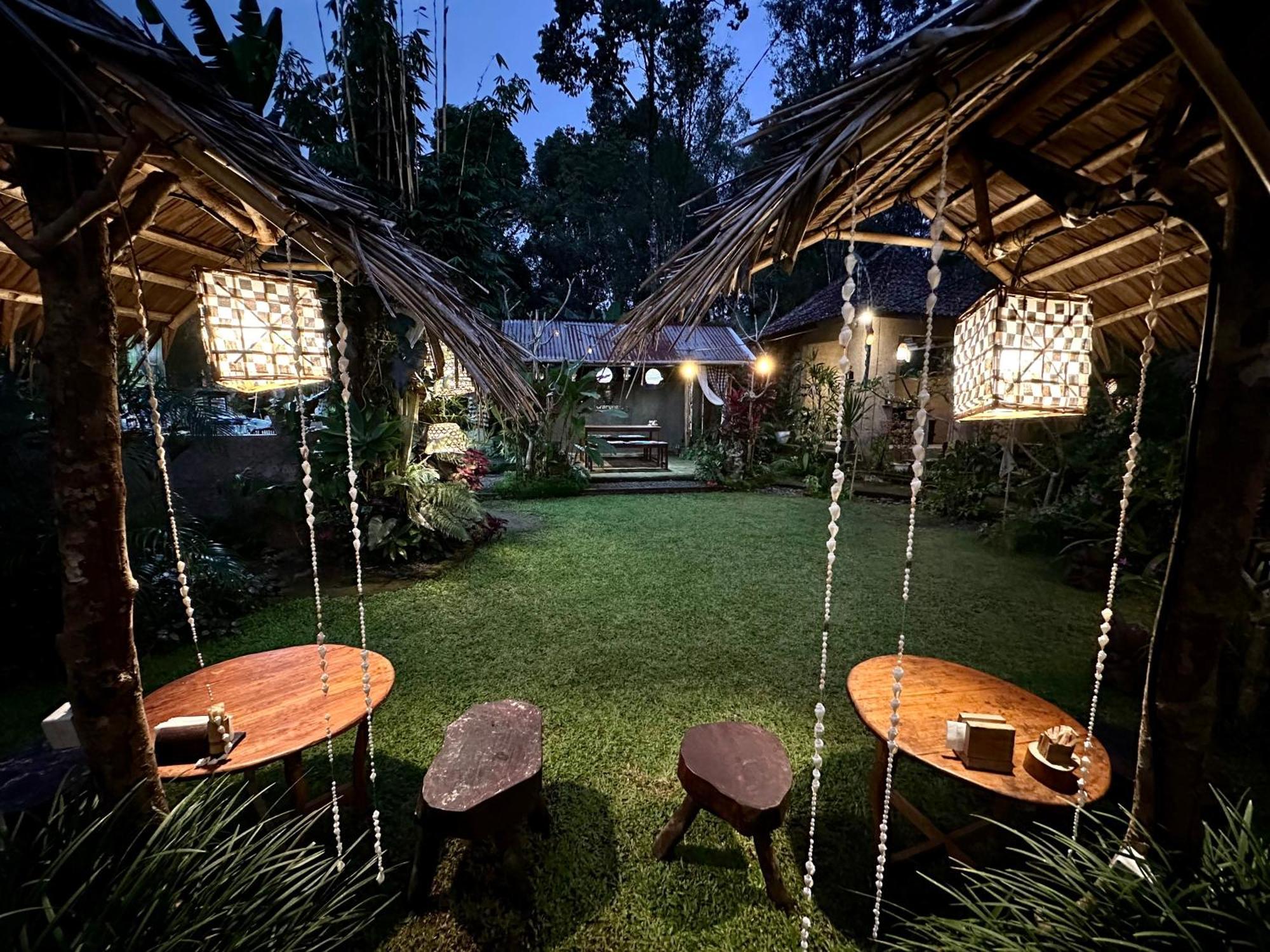 Guest house The Winaposa