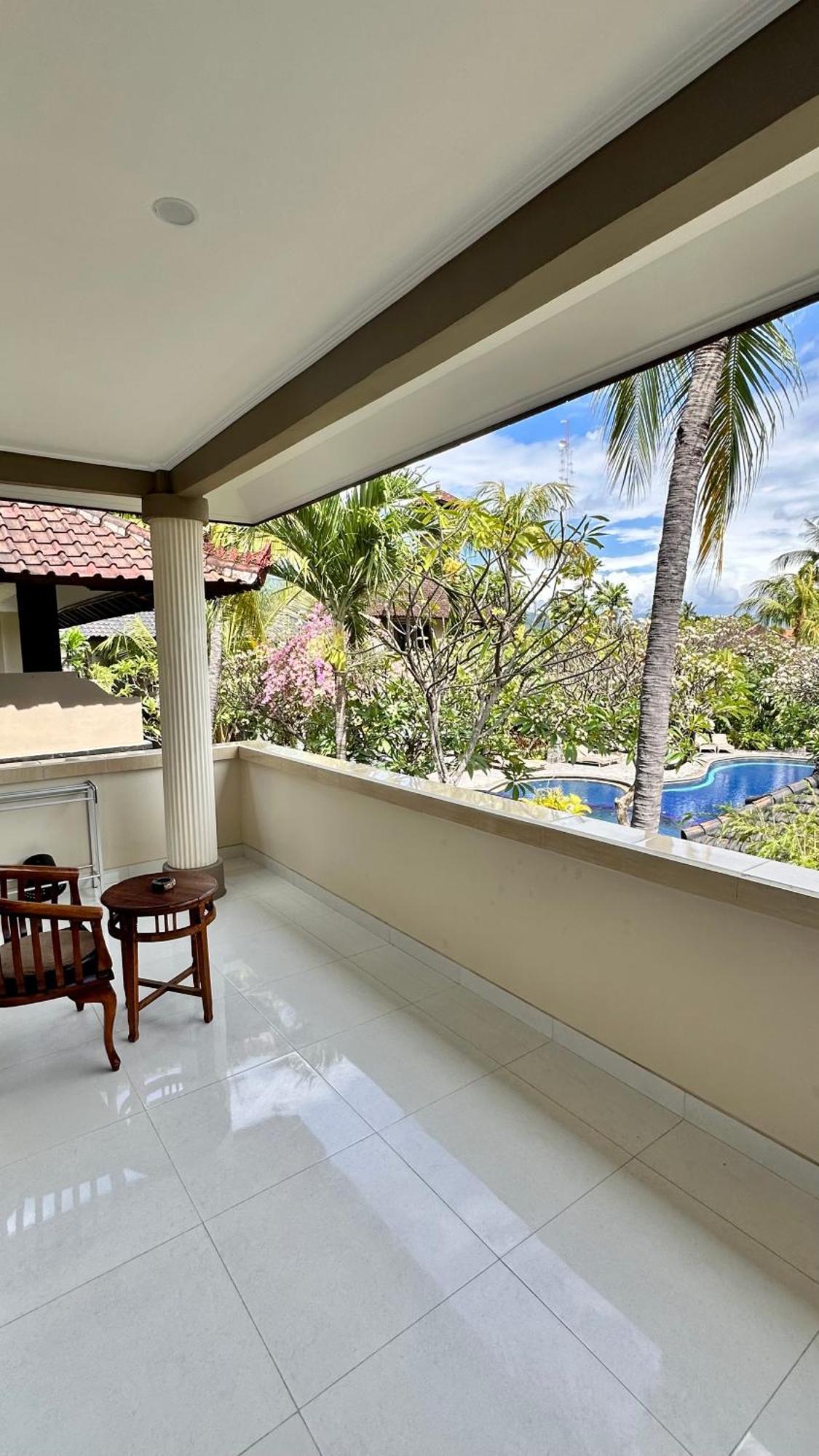 Hotel Puri Bali 2*