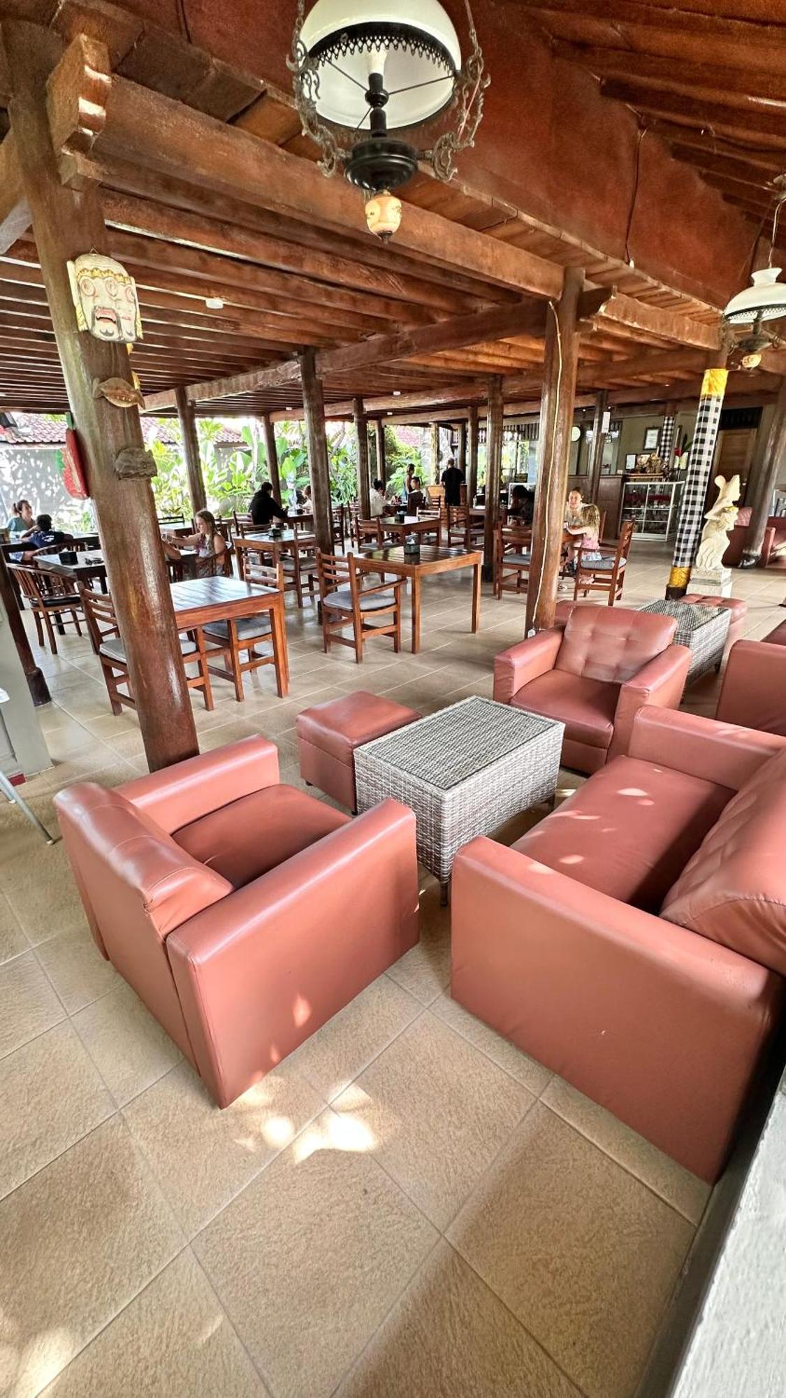 Puri Bali Hotel 2*