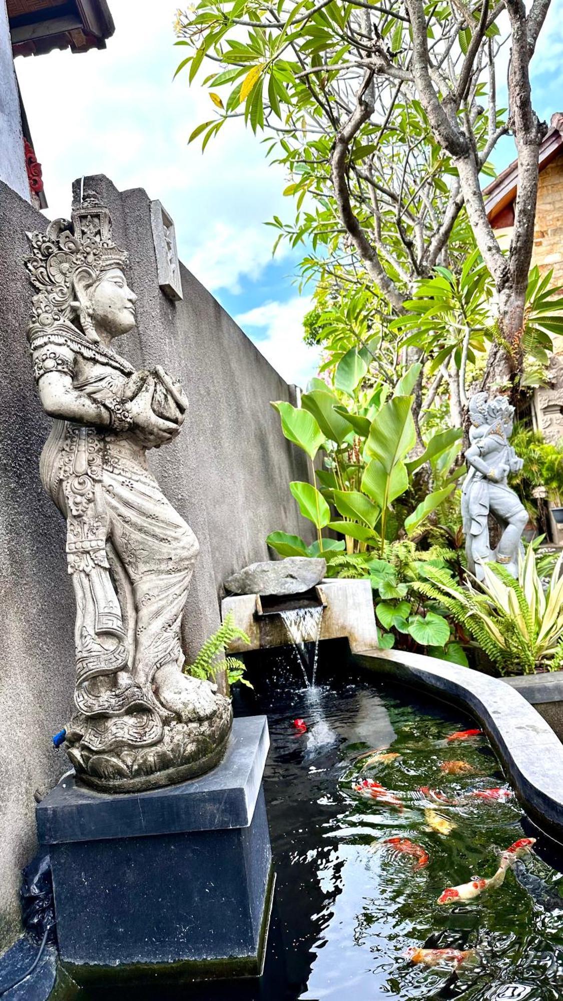 Puri Bali Lovina (Bali)
