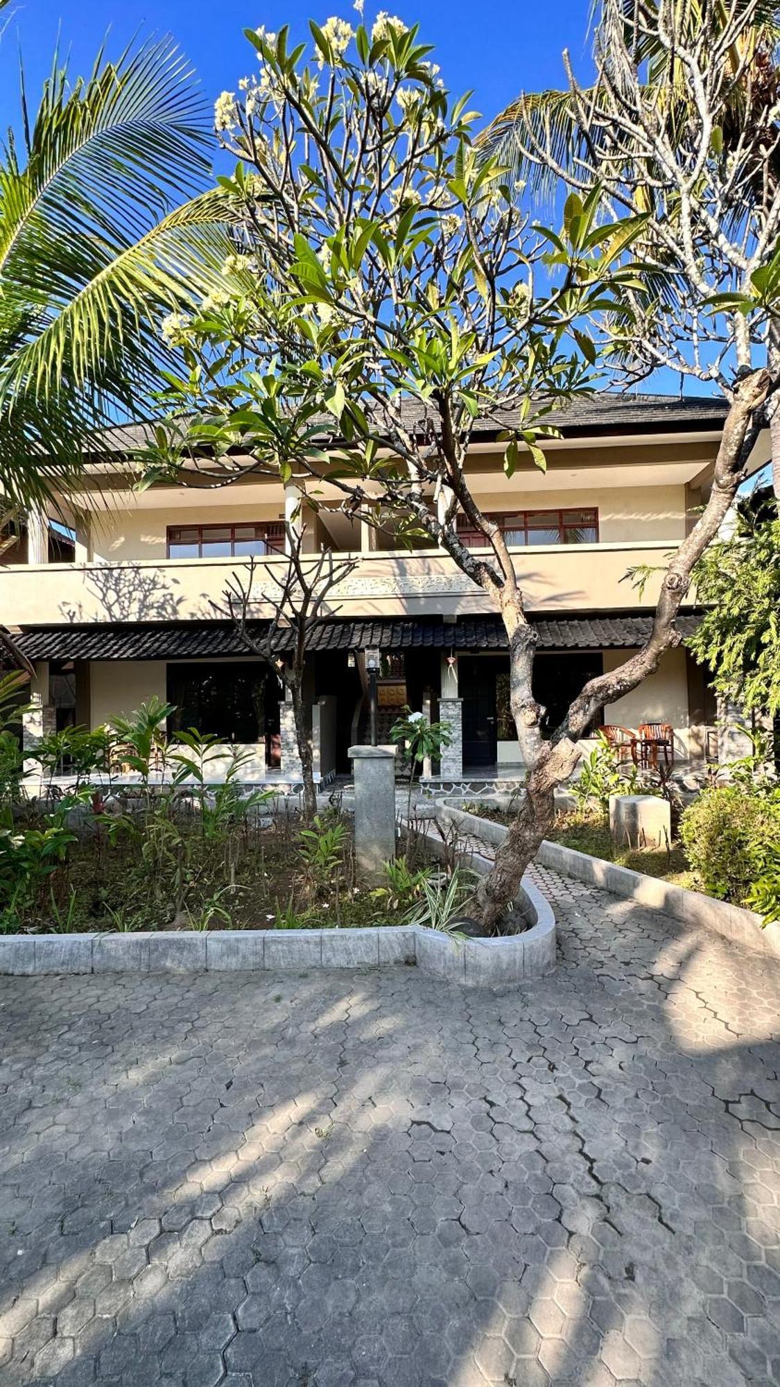 Puri Bali Hotel