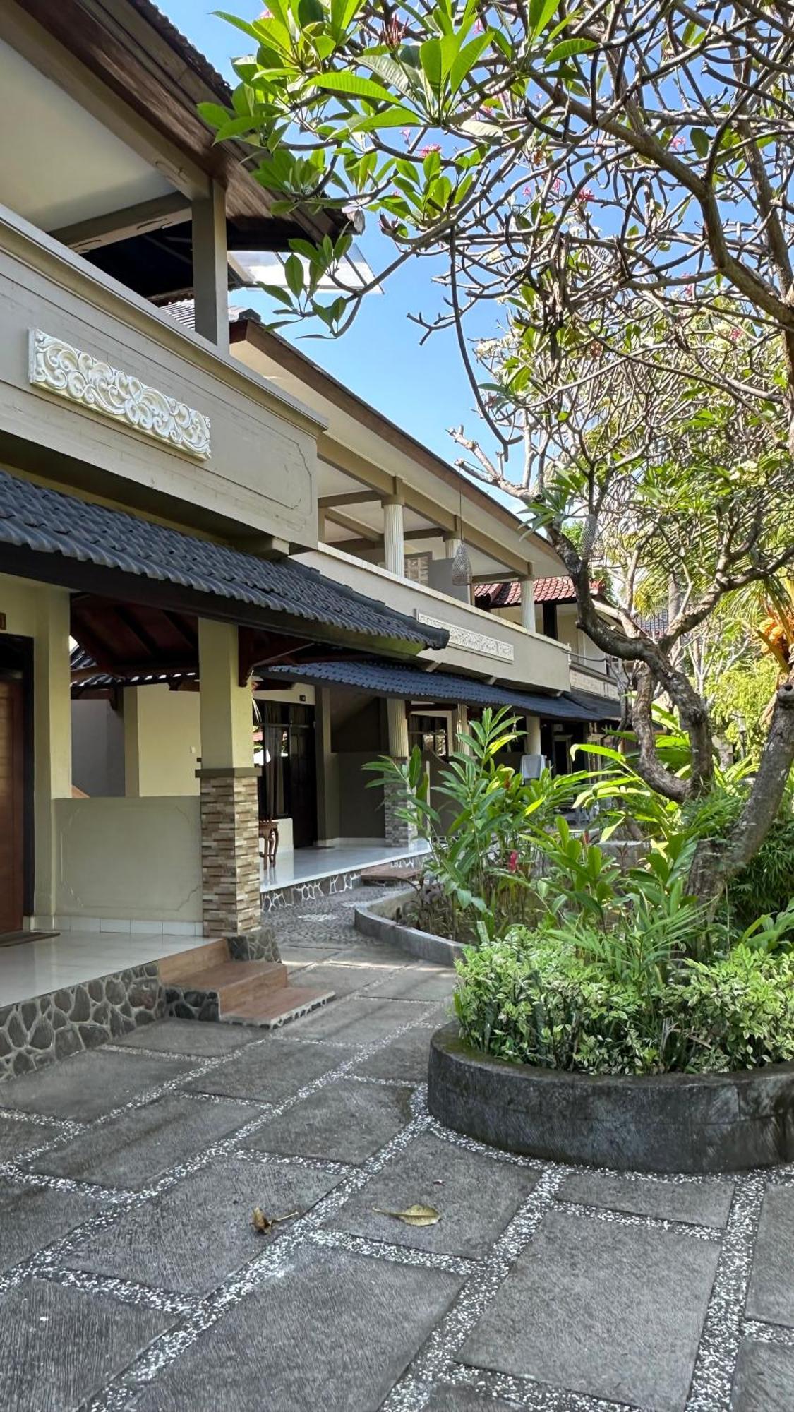 Hotel Puri Bali Lovina (Bali)